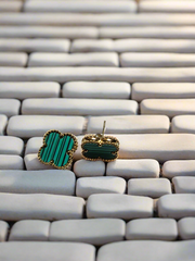 18K Gold Clover Stud Earrings 15mm