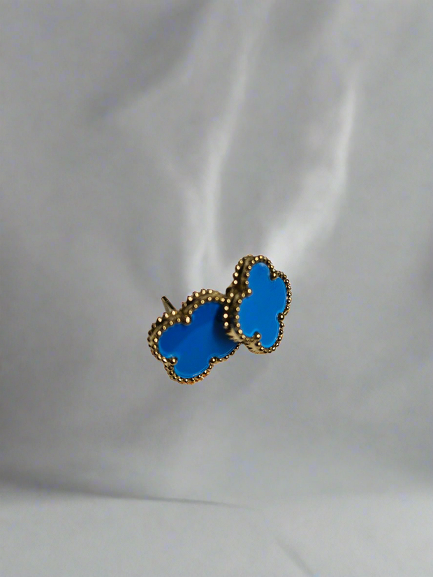 18K Gold Clover Stud Earrings 15mm