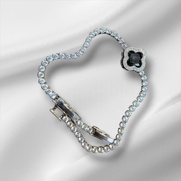 Luxury Zircon Tennis Bracelet with Clover Charm